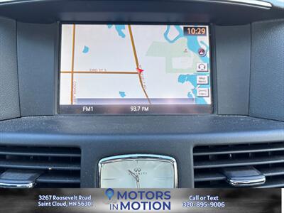 2015 INFINITI Q70 3.7 AWD   - Photo 17 - Saint Cloud, MN 56301
