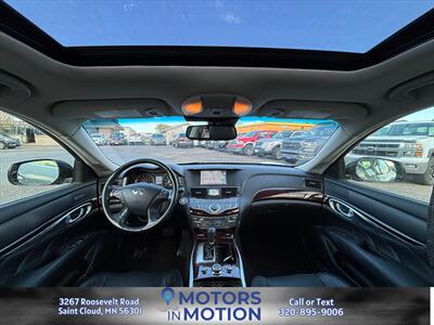 2015 INFINITI Q70 3.7 AWD   - Photo 11 - Saint Cloud, MN 56301