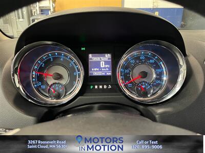 2016 Chrysler Town and Country Touring-L w/DVD   - Photo 10 - Saint Cloud, MN 56301