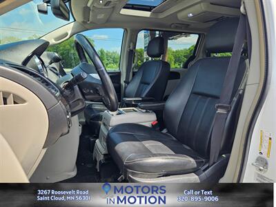 2016 Chrysler Town and Country Touring-L w/Sunroof and DVD   - Photo 9 - Saint Cloud, MN 56301