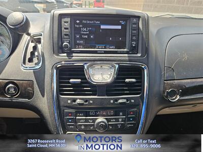 2016 Chrysler Town and Country Touring-L w/Sunroof and DVD   - Photo 15 - Saint Cloud, MN 56301