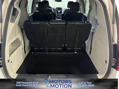 2016 Chrysler Town and Country Touring-L w/DVD   - Photo 19 - Saint Cloud, MN 56301