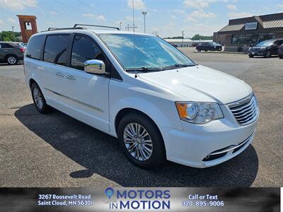 2016 Chrysler Town and Country Touring-L w/Sunroof and DVD   - Photo 4 - Saint Cloud, MN 56301