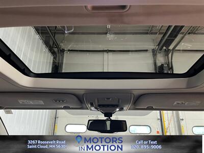 2016 Chrysler Town and Country Touring-L w/DVD   - Photo 11 - Saint Cloud, MN 56301