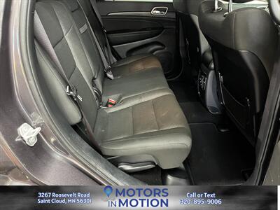2020 Jeep Grand Cherokee Laredo E AWD   - Photo 17 - Saint Cloud, MN 56301