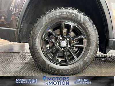 2020 Jeep Grand Cherokee Laredo E AWD   - Photo 20 - Saint Cloud, MN 56301