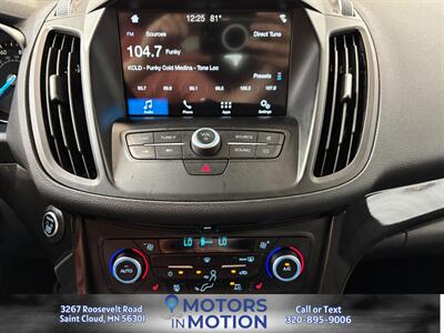 2019 Ford Escape SE AWD   - Photo 13 - Saint Cloud, MN 56301