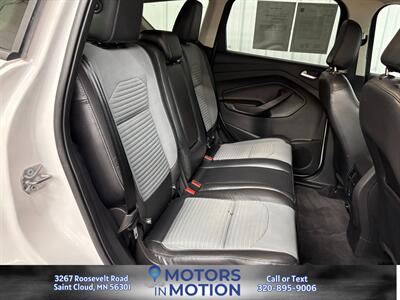 2019 Ford Escape SE AWD   - Photo 17 - Saint Cloud, MN 56301