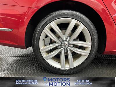 2017 Volkswagen Passat 1.8T SE w/Sunroof   - Photo 19 - Saint Cloud, MN 56301