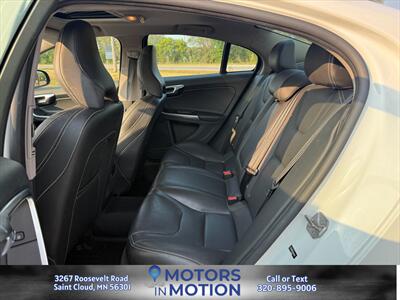 2017 Volvo S60 T5 Dynamic AWD - Photo 17 - Saint Cloud, MN 56301