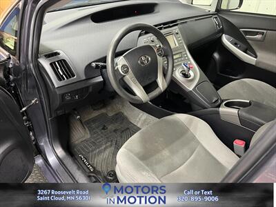 2012 Toyota Prius Four   - Photo 9 - Saint Cloud, MN 56301