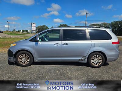2011 Toyota Sienna XLE 8-Passenger   - Photo 2 - Saint Cloud, MN 56301