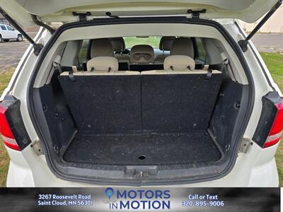 2015 Dodge Journey SXT   - Photo 17 - Saint Cloud, MN 56301