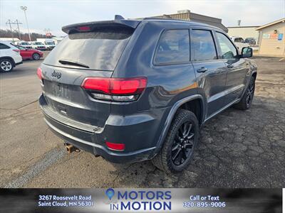 2018 Jeep Grand Cherokee Altitude 4WD w/Sunroof - Photo 5 - Saint Cloud, MN 56301