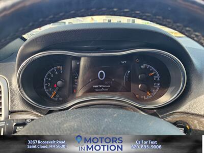 2018 Jeep Grand Cherokee Altitude 4WD w/Sunroof - Photo 13 - Saint Cloud, MN 56301