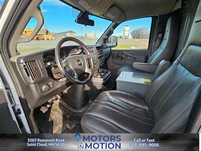 2019 Chevrolet Express 3500 6.0L   - Photo 9 - Saint Cloud, MN 56301