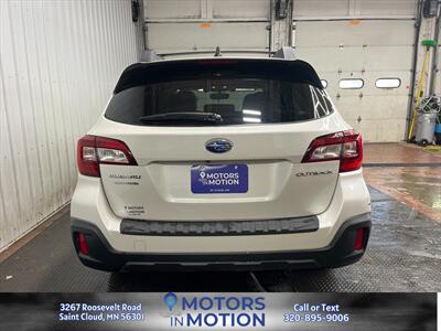 2019 Subaru Outback 2.5i Premium AWD - Photo 4 - Saint Cloud, MN 56301