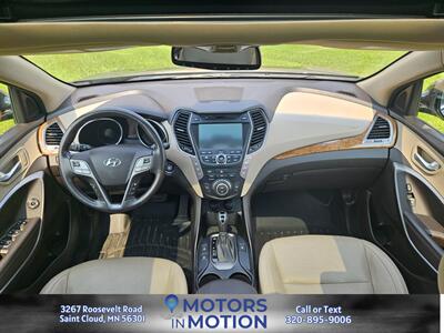 2016 Hyundai SANTA FE Limited AWD w/Panoramic Sunroof   - Photo 11 - Saint Cloud, MN 56301