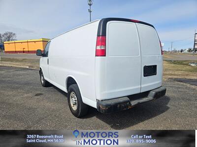 2017 Chevrolet Express 2500 6.0L   - Photo 3 - Saint Cloud, MN 56301