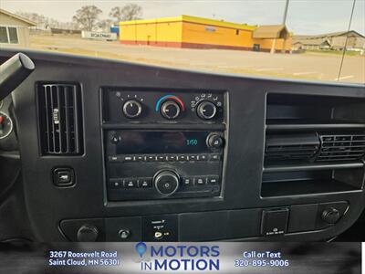 2017 Chevrolet Express 2500 6.0L   - Photo 10 - Saint Cloud, MN 56301