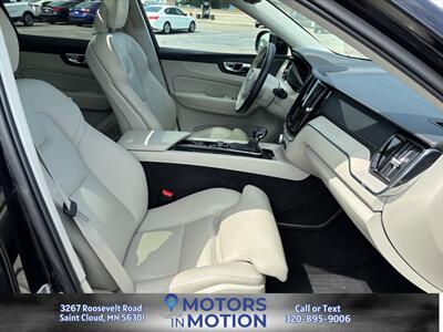 2019 Volvo XC60 T5 Inscription AWD   - Photo 12 - Saint Cloud, MN 56301