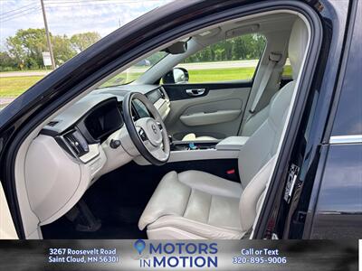2019 Volvo XC60 T5 Inscription AWD   - Photo 9 - Saint Cloud, MN 56301