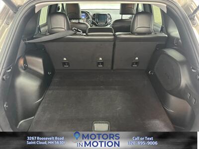 2021 Jeep Cherokee Limited 4x4 - Photo 17 - Saint Cloud, MN 56301