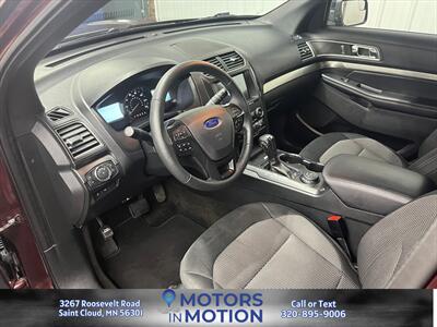 2018 Ford Explorer XLT 4WD   - Photo 9 - Saint Cloud, MN 56301