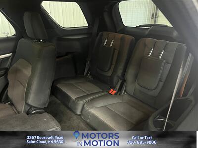 2018 Ford Explorer XLT 4WD   - Photo 16 - Saint Cloud, MN 56301