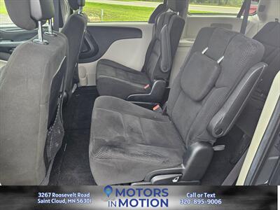 2015 Dodge Grand Caravan SXT FWD - Photo 14 - Saint Cloud, MN 56301