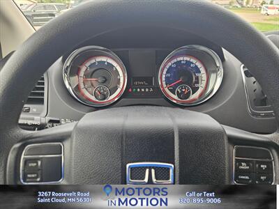 2015 Dodge Grand Caravan SXT FWD - Photo 12 - Saint Cloud, MN 56301
