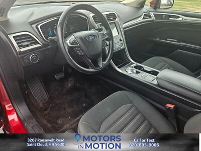2019 Ford Fusion SE - Photo 9 - Saint Cloud, MN 56301