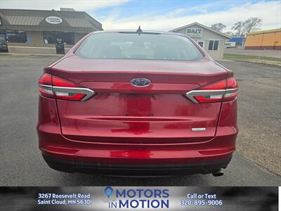 2019 Ford Fusion SE - Photo 4 - Saint Cloud, MN 56301