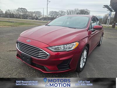 2019 Ford Fusion SE - Photo 1 - Saint Cloud, MN 56301