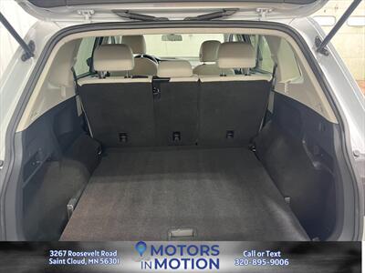 2018 Volkswagen Tiguan 2.0T SE 4Motion AWD - Photo 19 - Saint Cloud, MN 56301