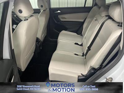 2018 Volkswagen Tiguan 2.0T SE 4Motion AWD - Photo 13 - Saint Cloud, MN 56301