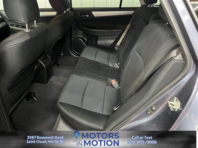 2016 Subaru Outback 2.5i Premium AWD   - Photo 15 - Saint Cloud, MN 56301