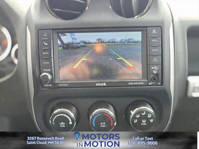 2016 Jeep Compass Latitude AWD   - Photo 11 - Saint Cloud, MN 56301