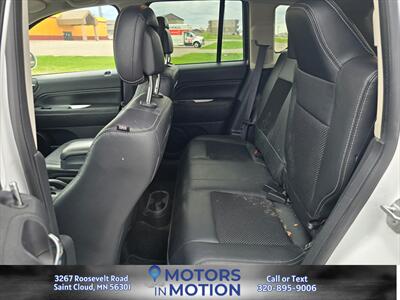 2016 Jeep Compass Latitude AWD   - Photo 15 - Saint Cloud, MN 56301