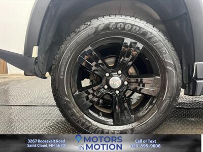 2016 Jeep Compass Latitude AWD   - Photo 19 - Saint Cloud, MN 56301