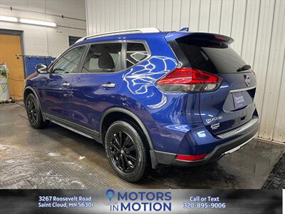 2017 Nissan Rogue SV AWD - Photo 3 - Saint Cloud, MN 56301