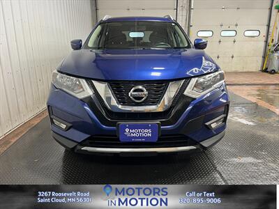 2017 Nissan Rogue SV AWD - Photo 8 - Saint Cloud, MN 56301