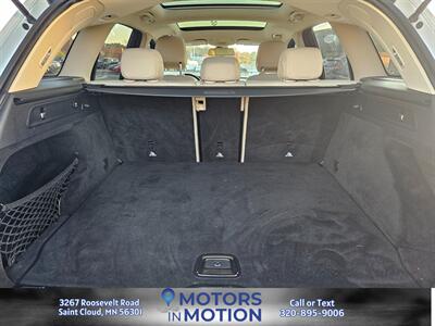2018 Mercedes-Benz GLC GLC 300 4MATIC AWD w/Sunroof   - Photo 15 - Saint Cloud, MN 56301