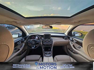 2018 Mercedes-Benz GLC GLC 300 4MATIC AWD w/Sunroof   - Photo 10 - Saint Cloud, MN 56301
