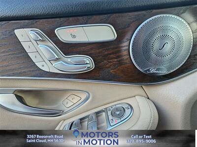 2018 Mercedes-Benz GLC GLC 300 4MATIC AWD w/Sunroof   - Photo 12 - Saint Cloud, MN 56301