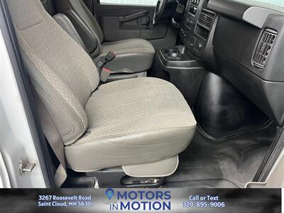 2017 GMC Savana 2500 - Photo 16 - Saint Cloud, MN 56301