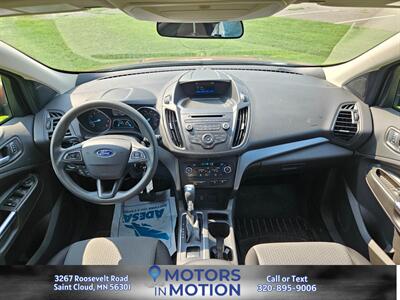2017 Ford Escape SE AWD   - Photo 11 - Saint Cloud, MN 56301