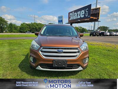 2017 Ford Escape SE AWD   - Photo 3 - Saint Cloud, MN 56301