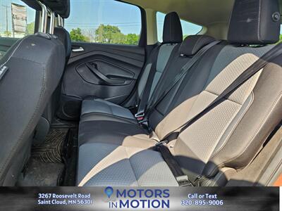 2017 Ford Escape SE AWD   - Photo 16 - Saint Cloud, MN 56301