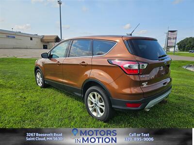 2017 Ford Escape SE AWD   - Photo 8 - Saint Cloud, MN 56301